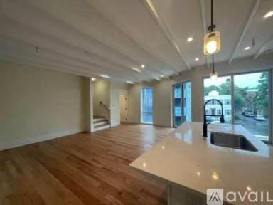 Main picture of 65 Cameron St