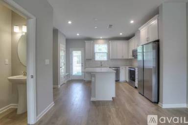 Main picture of Novel Harpeth Heights