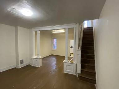 Main picture of 3729 N Delhi St