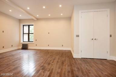 Main picture of 1012 Avenue K