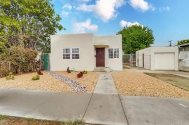 Main picture of 227 E Ave