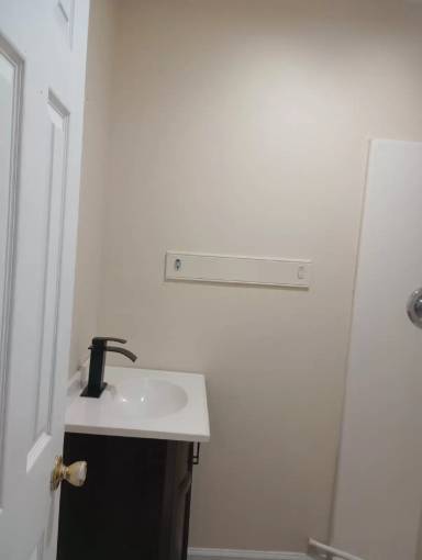 Main picture of 740 Kings Rd