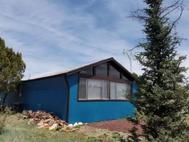 Main picture of 827 E Alimos Way