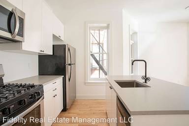 Main picture of 183 Liberty St