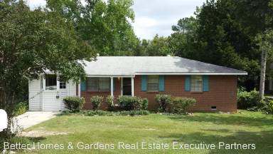 Main picture of 138 Hickory Dr