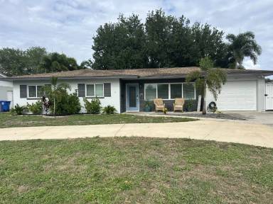Main picture of 1821 Winchester Rd N