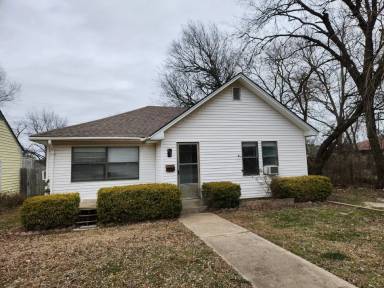 Main picture of 514 W 23rd St