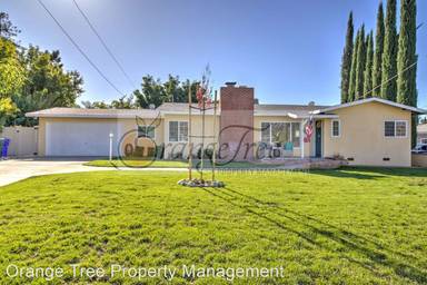 Main picture of 11823 Peach Tree Cir