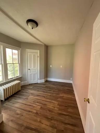 Main picture of 339 Monroe St