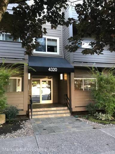 Main picture of 4320 S Corbett Ave