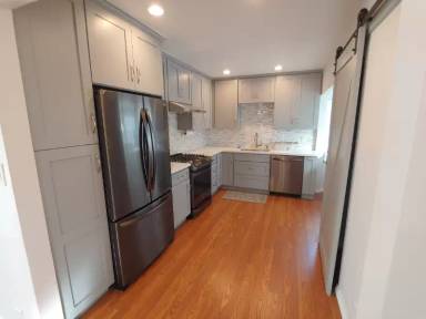 Main picture of 1540 Wollacott St