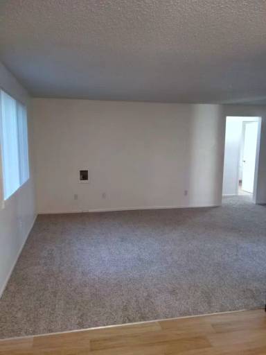 Main picture of 3932 Lancaster Dr NE