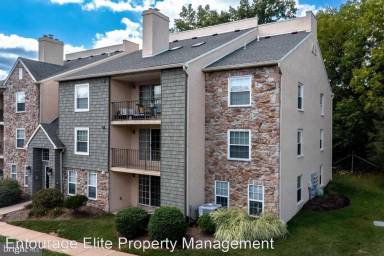 Main picture of 504 Deer Run