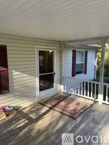 Main picture of 86 Schoolhouse Rd
