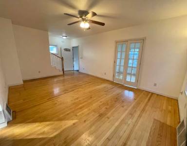 Main picture of 805 Cherry St