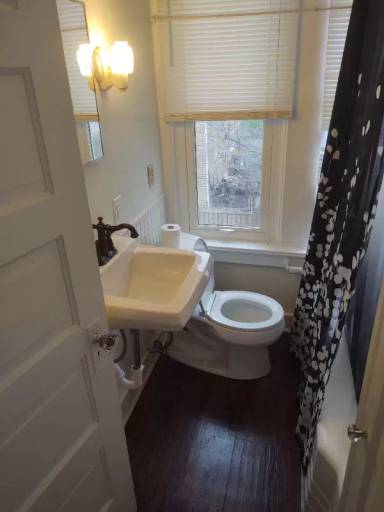 Main picture of 544 E Pearl St