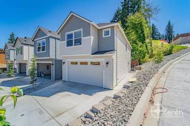 Main picture of 4901 NE 2nd Ct