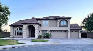 Main picture of 5510 N 132nd Dr
