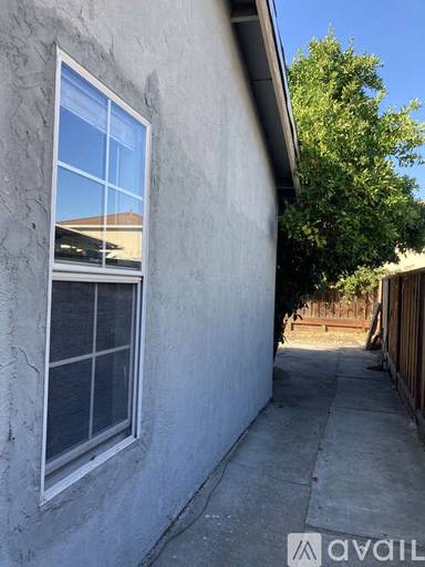 Main picture of 2978 Stanhope Dr