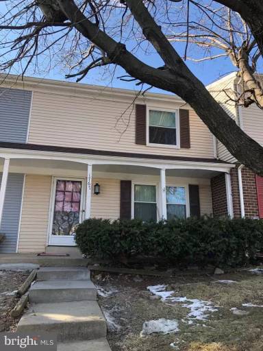 Main picture of 1767 Carriage Way