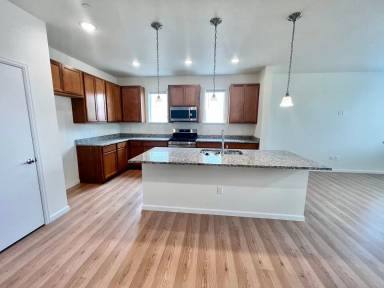 Main picture of 1138 Hornet Dr
