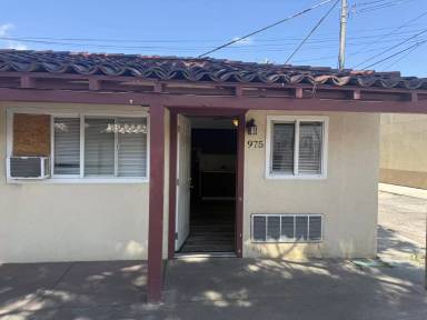 Main picture of 975 Atwater Blvd