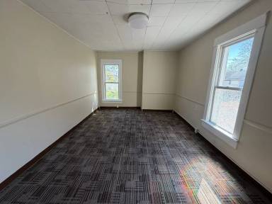 Main picture of 288 5th St NW