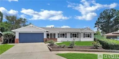 Main picture of 5642 Casa Loma Ave