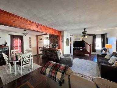 Main picture of 205 Dwight Ave