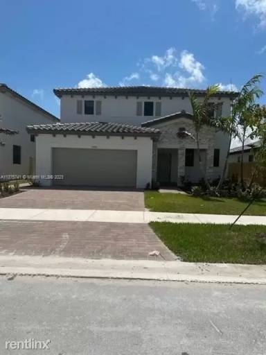 Main picture of 11930 SW 241st St