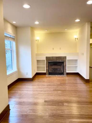 Main picture of 3632 Palatine Ave N