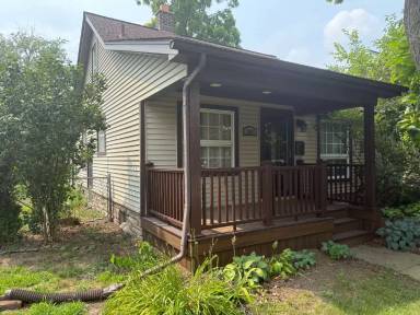 Main picture of 2619 Rochester Rd
