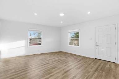 Main picture of 1313 Pico Blvd