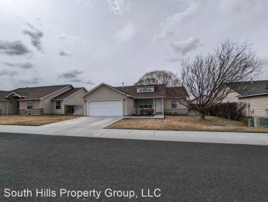 Main picture of 1485 Anny Dr W