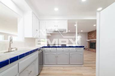 Main picture of 221 El Rancho Dr