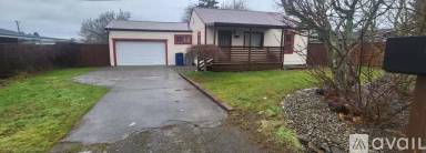Main picture of 10738 SE 165th St