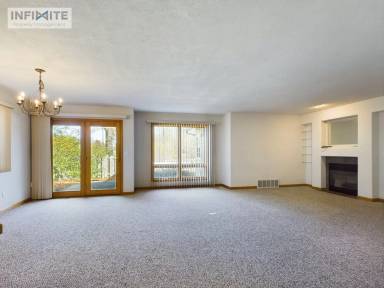 Main picture of 2400 Durston Rd