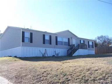 Main picture of 2414 White Oak Trl