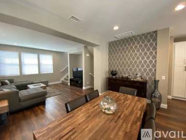 Main picture of 2178 Harmony Way