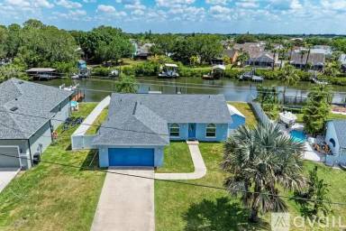 Main picture of 319 Flamingo Dr