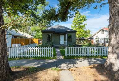 Main picture of 1211 S Leadville Ave