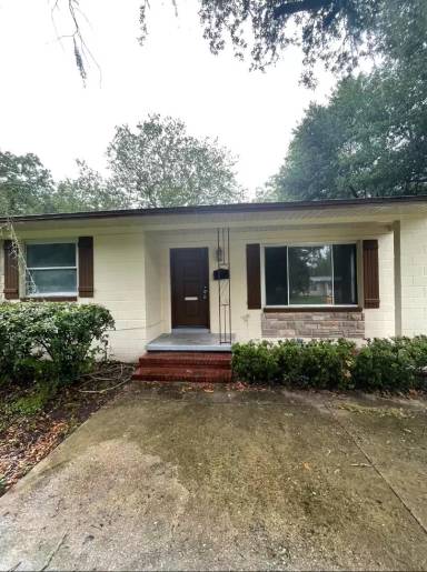 Main picture of 3812 Cambay Pl