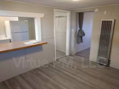 Main picture of 625 2nd St