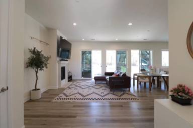 Main picture of 5861 Lady Bells Dr
