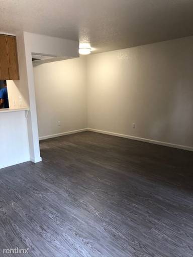 Main picture of 3930 Hollister Ave