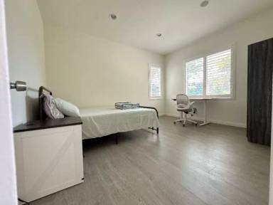 Main picture of 13703 Turf Paradise St