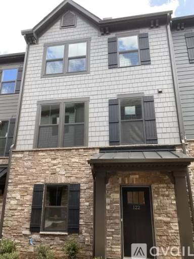 Main picture of 122 Rollins Ave