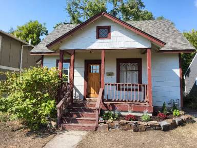 Main picture of 1720 S 5th St W