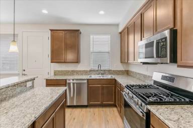 Main picture of 2213 Water Canyon Dr