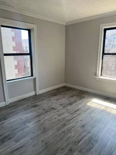 Main picture of 220 Audubon Ave